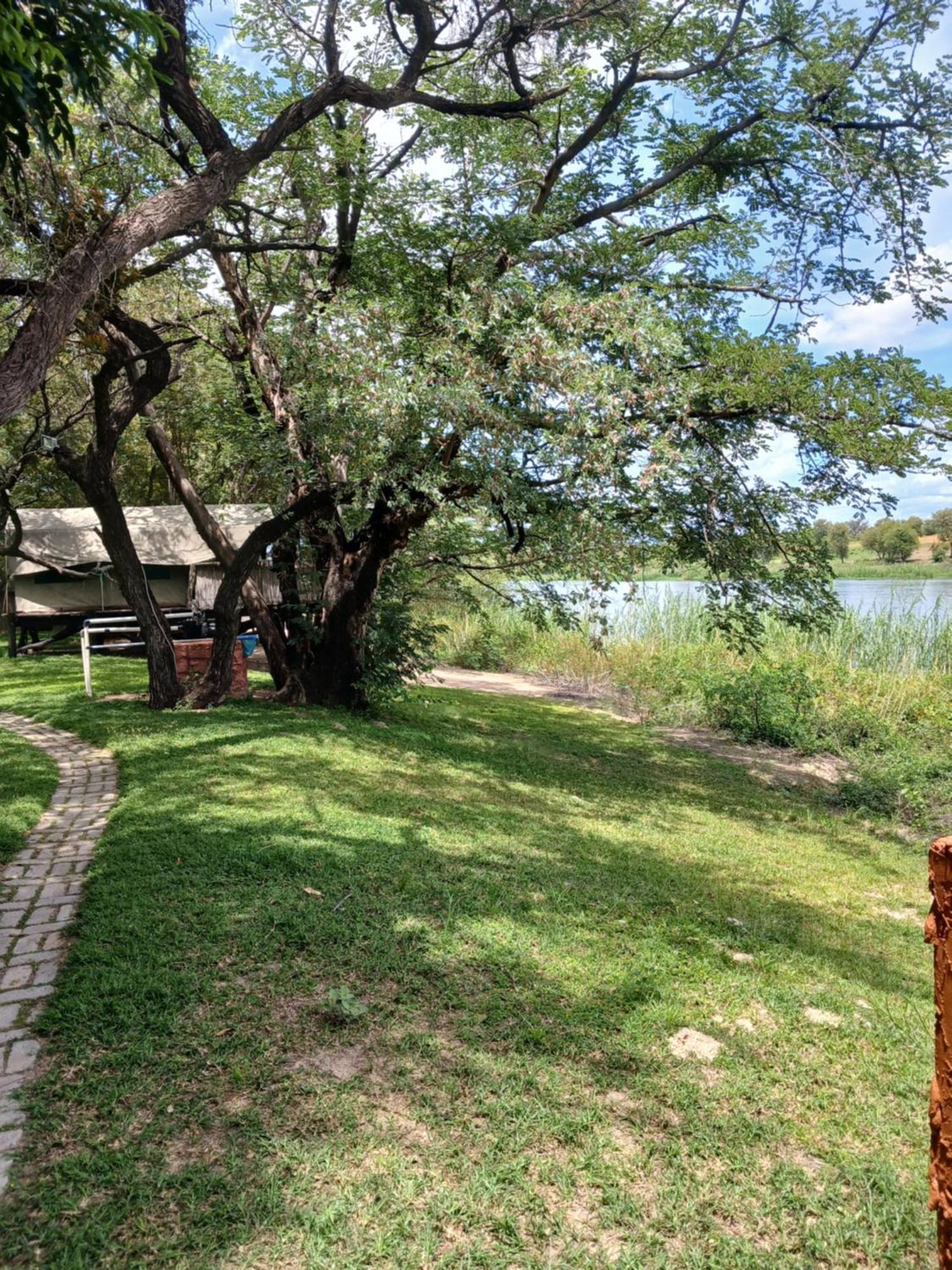 Camp Hogo Kavango Rundu Exterior photo